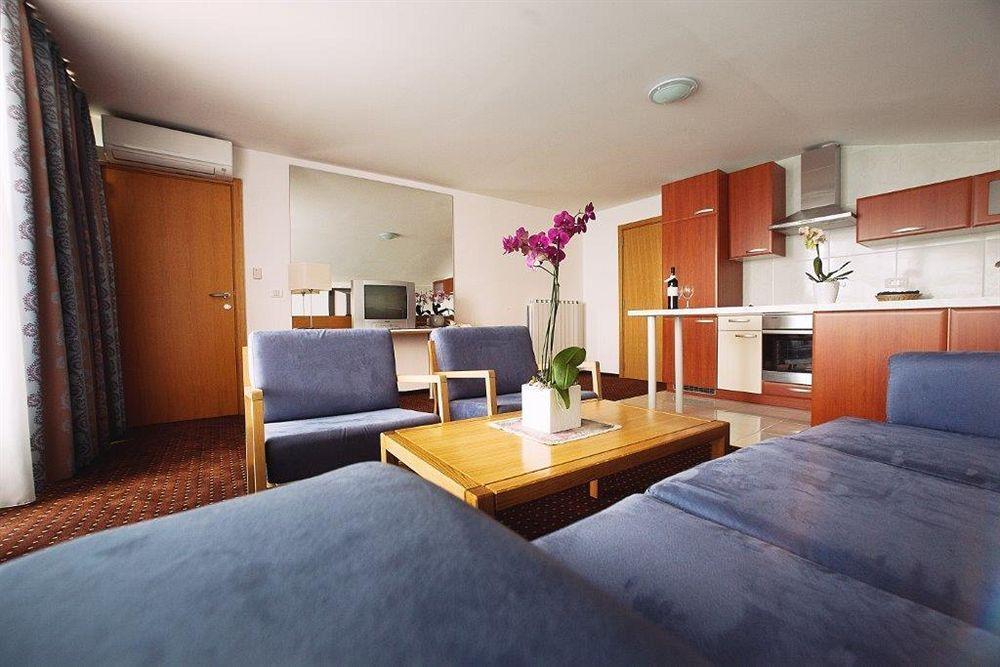 Apartments Vila Barka Πορτορόζ Εξωτερικό φωτογραφία
